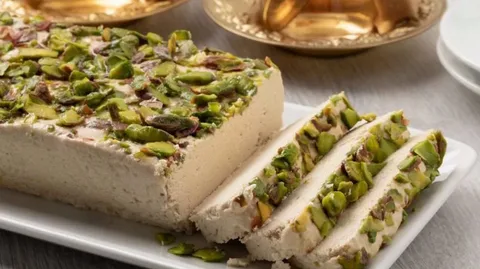 حلوا شکری فرد اعلا با عطر طبیعی کنجد